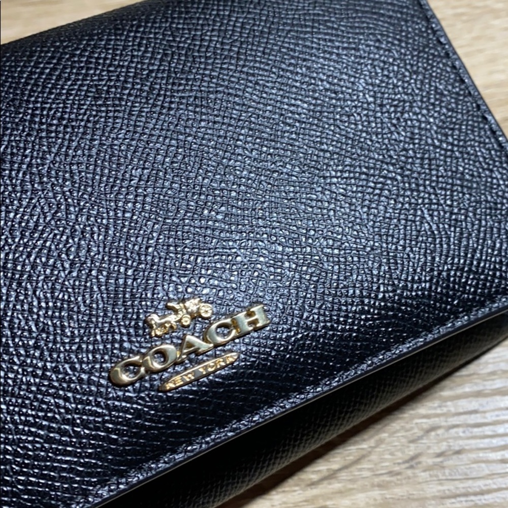 Coach Snap Closure Wallet - Picture 2 of 8